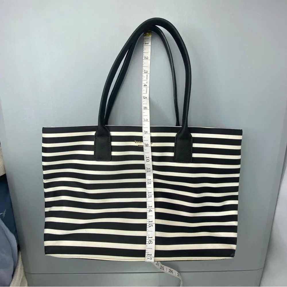 Kate Spade nautical stripe large carry all tote bag with matching wristlet
